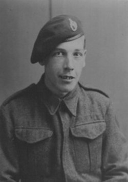 Image of R. Everton.